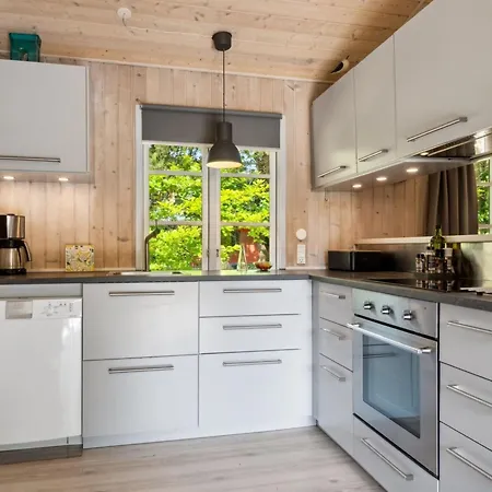 Сasa de vacaciones Wale - 100m From The Sea By Interhome *