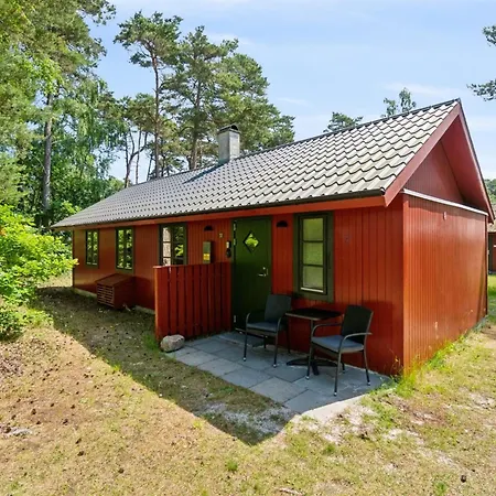 Wale - 100m From The Sea By Interhome *